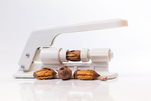 REED NUT CRACKER